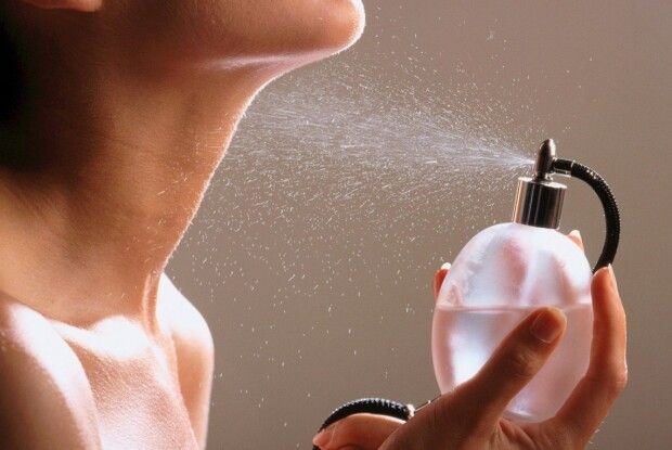 «Мадам, у вас такі парфуми… Вони для атаки чи для самозахисту?»