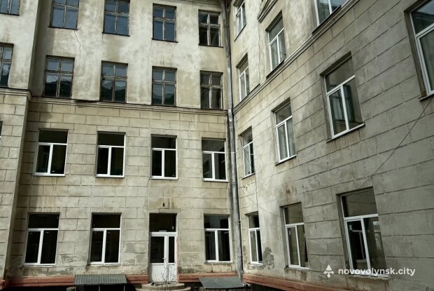 У ліцеї на Волині за грантові кошти відремонтують спортивний зал і покрівлю