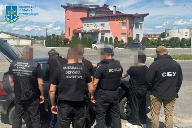 На Волині затримали водіїв, які переправляли ухилянтів до Білорусі