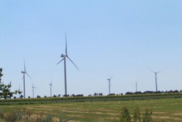 У Зарічанській ОТГ готові давати гроші на вітер