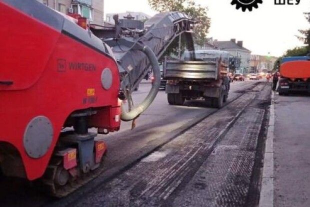 Сьогодні перекрили одну зі сторін в’їзду у Рівне 