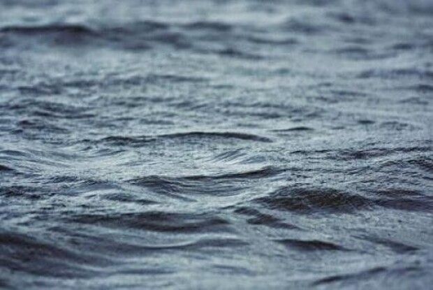 На Волині знову потонув чоловік: люди помітили у воді посиніле тіло загиблого