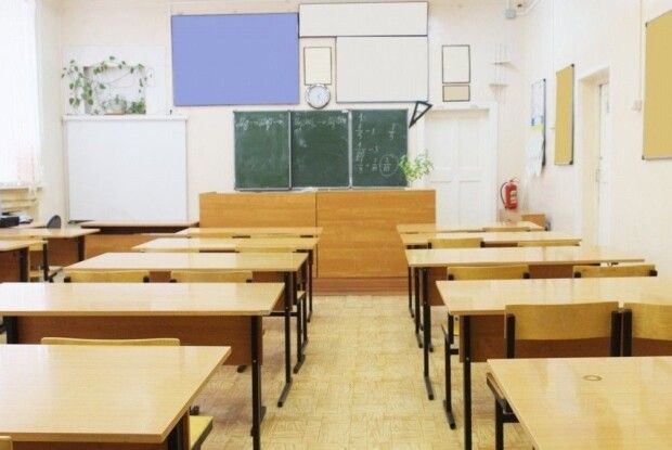 Львів’янку судили, бо її донька прогулює уроки