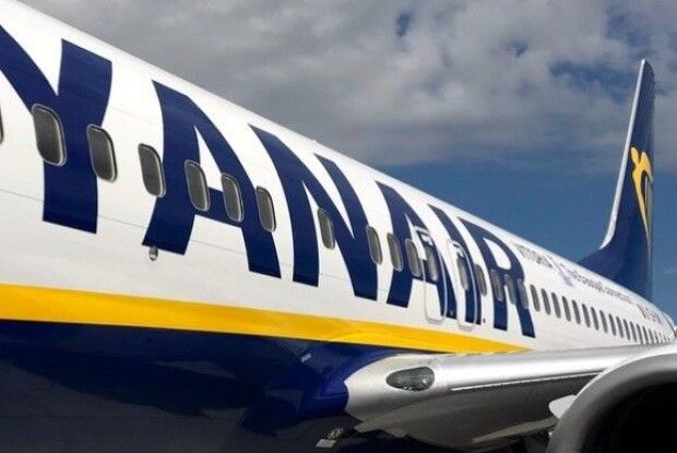 У Мінську екстрено приземлився літак Ryanair, до аеропорту прибули швидкі й сапери