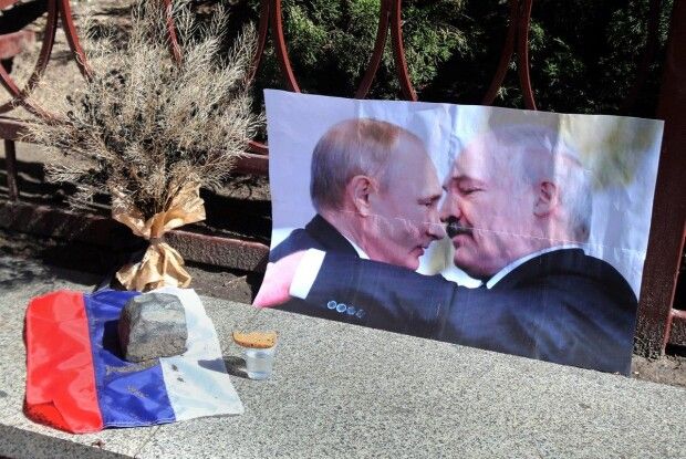 путін посилив тиск на Лукашенка, – британська розвідка