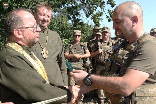 Нагородили орденом Володимира Великого ІІІ ступеня полковника волинської 14-ї ОМБР 