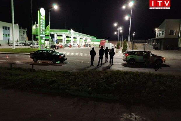 ДТП у Рівному: зіткнулись дві автівки