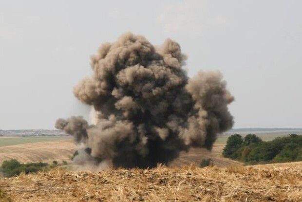 На Волині сапери знищили 12 боєприпасів