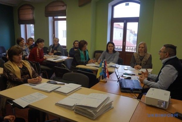 Волинські громади обговорили новації податкового законодавства