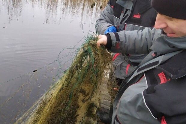На водоймах Волині за тиждень виявили 13 порушень