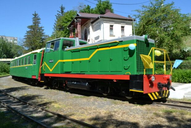 Рух потягів на дитячій залізниці у Луцьку планують відновити у цьому році