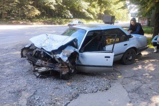 На Волині сталася аварія, постраждало двоє людей (Фото)