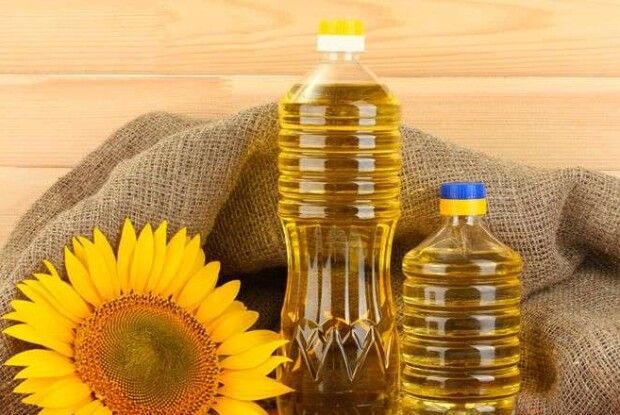  Ціна за літр – 60 гривень: чому різко здорожчала олія і коли ціна може знизитися 