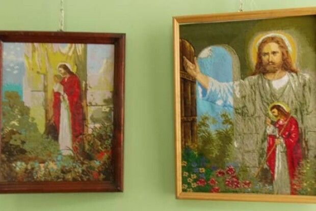 У Ковелі - виставка робіт вихованців колонії «Вишиванка – дзеркало народної душі»