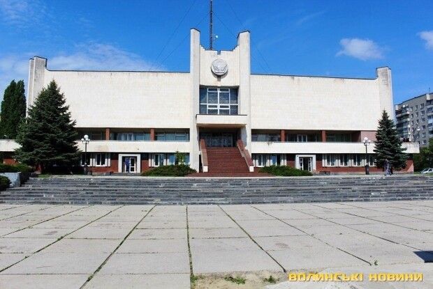 У Луцьку хочуть реконструювати площу біля РАЦСу