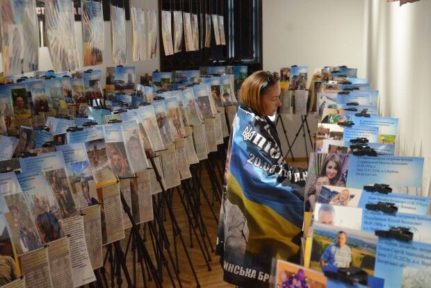 200 фото: у Волинською музеї відкрилась унікальна виставка (Фото)