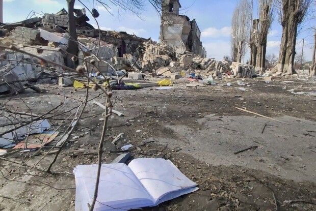 Окупанти пошкодили 439 шкіл, понад 60 не підлягають відбудові