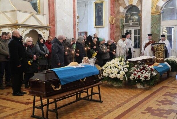 У Луцьку попрощалися з двома Героями «на щиті»