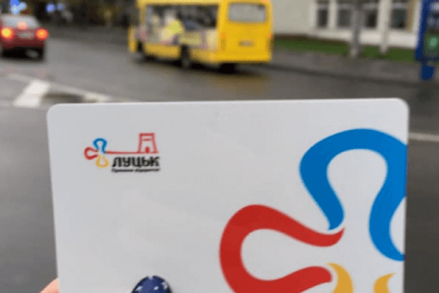 На Волині запускають приміську маршрутку, де карткою треба скористатися на вході і виході