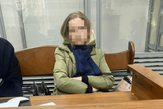 Судитимуть викладачку гімназії, яка назвала Київ «власністю москви» і сподівалася, що росія переможе