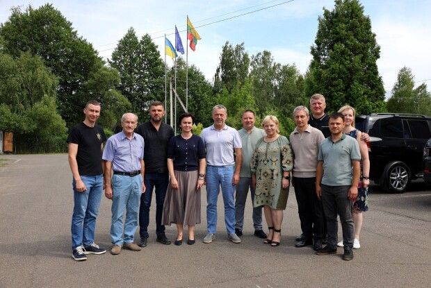У Ковелі посол Литви побувала на підприємстві, яке працює за литовською ліцензією