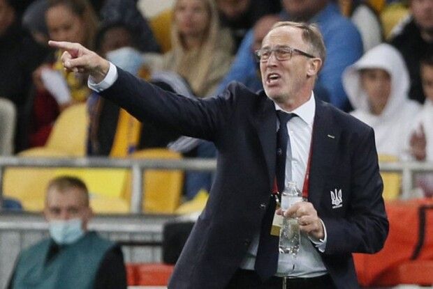 «Пишуть, я покидьок, мав на коліна стати перед Маліновським…»