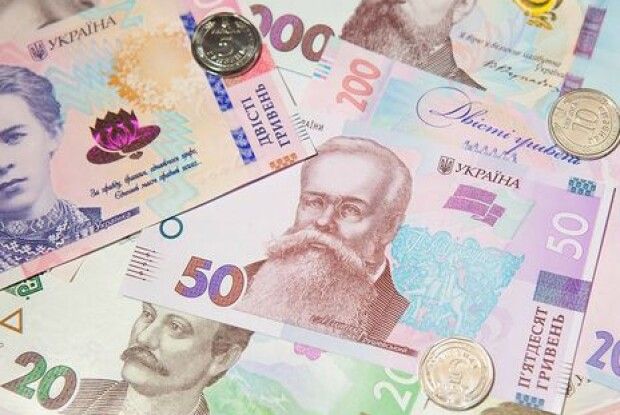 Частині українських пенсіонерів почали доплачувати до пенсії по 400 гривень