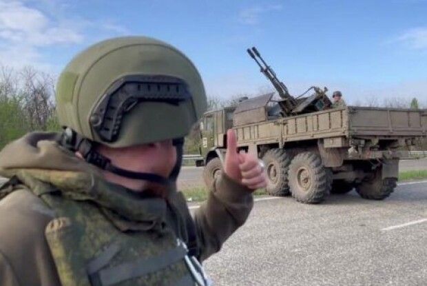 «Поїхали»: російський пропагандист зганьбився сюжетом «з передової» (Відео)