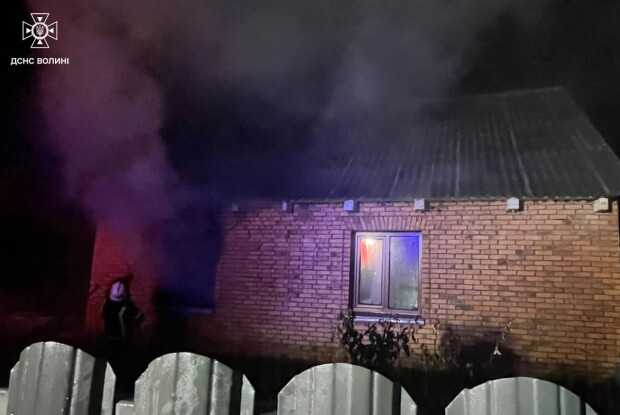 Фатальна звичка: на Волині у вогні загинув чоловік
