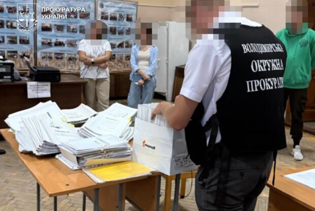 Хабар за вступ: на Волині затримали депутата міськради
