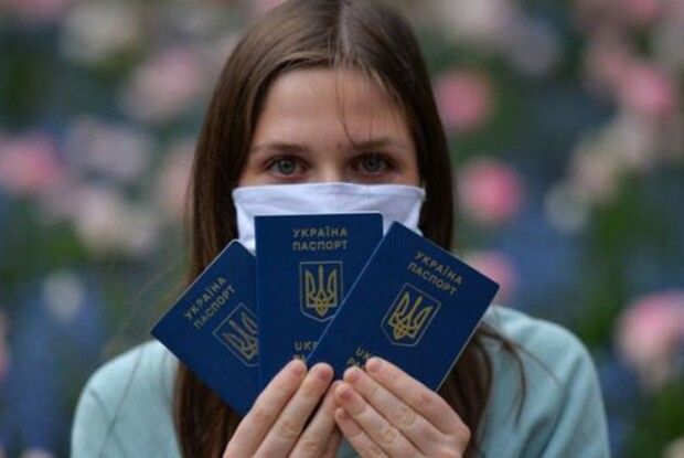 Дим вітчизни нам солодкий. Та не всім