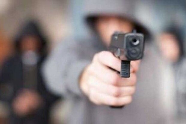 Куля застрягла в одязі дитини: на Рівненщині невідомий влаштував стрілянину 