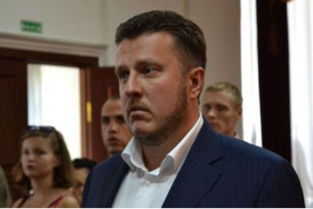 Депутатам «Слуги народу» роздавали хабарі по $30 тисяч за корупційну схему Яценка. Інформацію оприлюднила Кошкіна