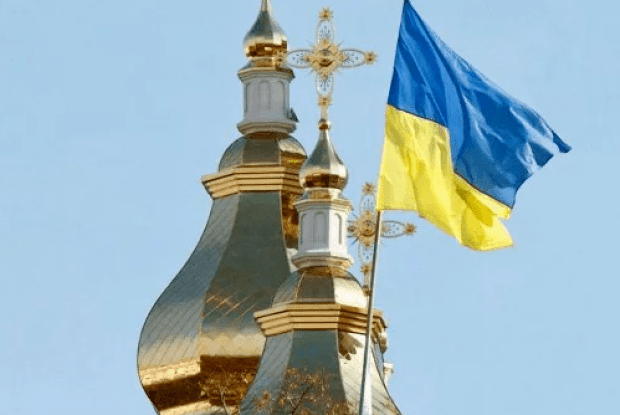 Два десятка людей звернулися за медичною допомогою після сутички за церкву на Рівненщині