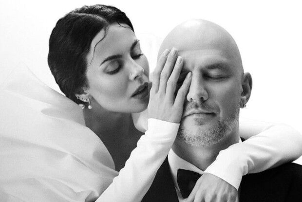 Потап подарував Насті на весілля… літак