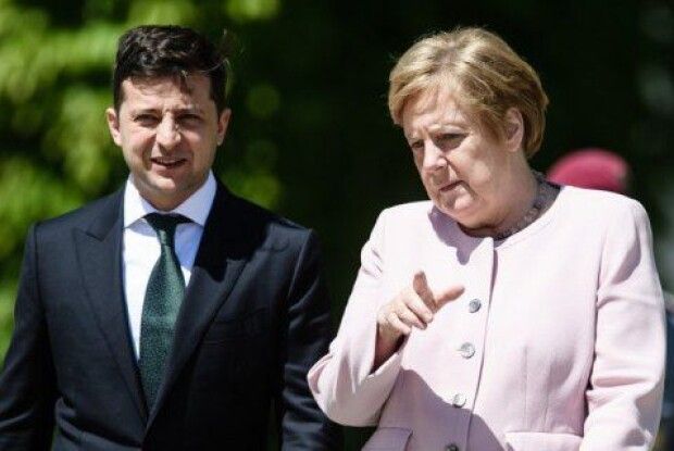 Зеленський запропонував прихильникам зняття санкцій з Росії відвідати Донбас і Крим 