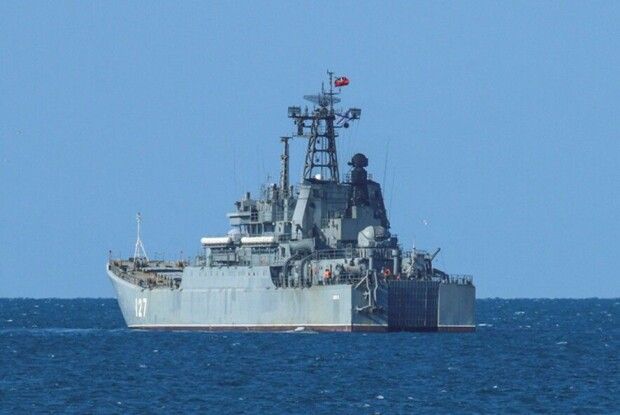 Ситуація критична: командир морпіхів закликає терміново деблокувати Маріуполь