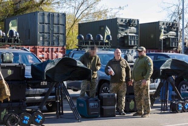 Порошенко: ще сім комплексів «Ай-Петрі» прикриватимуть наше небо