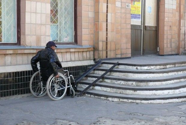 У Горохові підприємців закликали дотримуватись норм встановлення пандусів