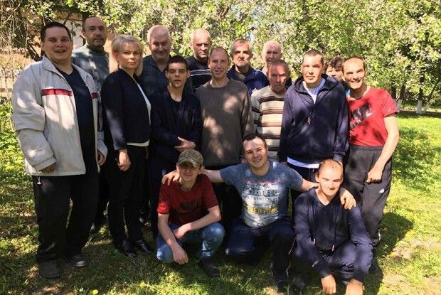 «Можна, ми тут залишимося назавжди?»