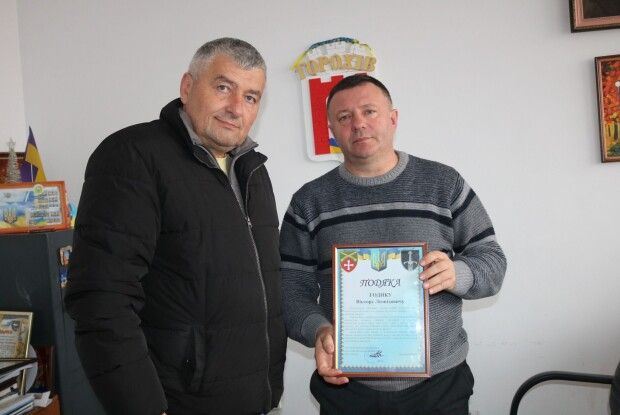 На Волині громада отримала Подяку з фронту (Фото)