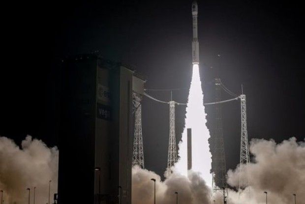 Ракету-носій Vega з українським двигуном запустили в космос