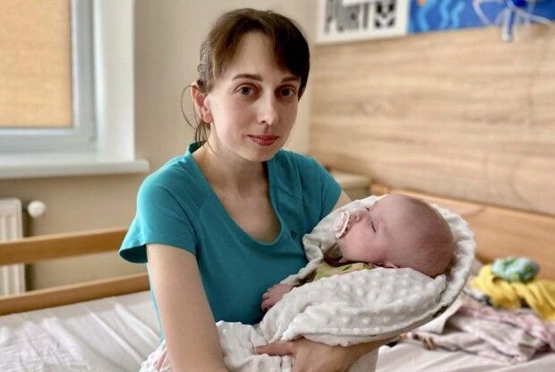 Львівські хірурги тимчасово зупинили серце 5-місячної волинянки