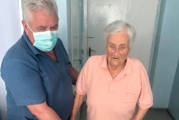 Завдяки волинським лікарям 95-річна жінка знову може ходити!