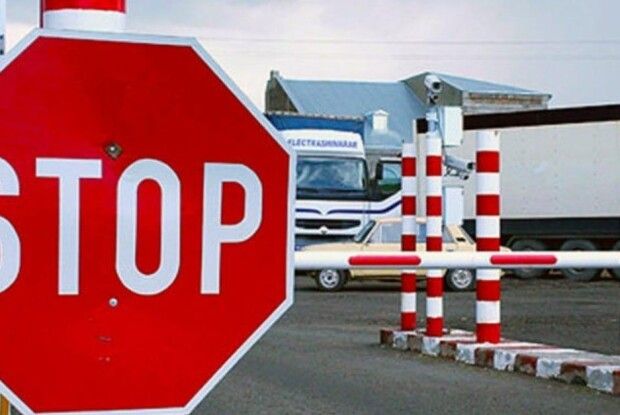 Прикордонники відповіли, чи є в Україні заборона виїзду для 17-річних юнаків