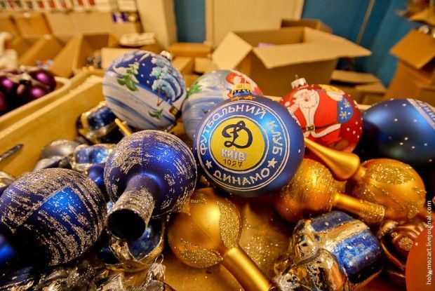 Київське «Динамо» привітало вболівальників з прийдешніми Новим роком та Різдвом Христовим (відео)