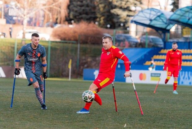 Луцькі «Хрестоносці» здобули срібло на чемпіонаті України з ампфутболу