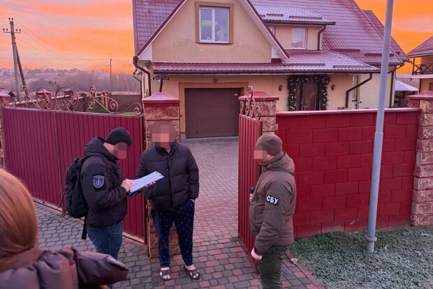 Як депутат на Рівненщині заробляв на державному лісі