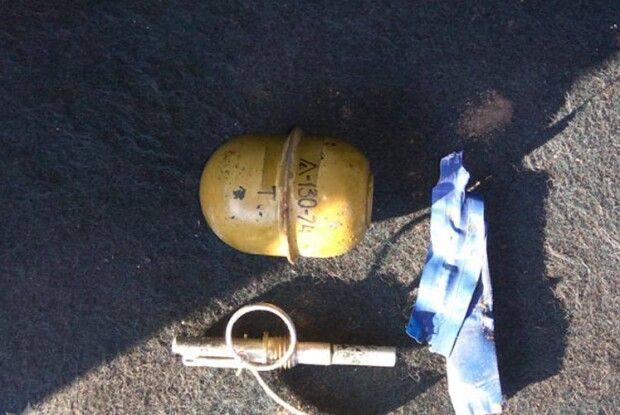 У машині молодика на Ківерцівщині знайшли гранату
