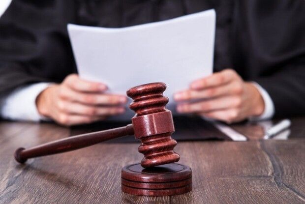 На Заході України нарколог виписував рецепти для померлих пацієнтів